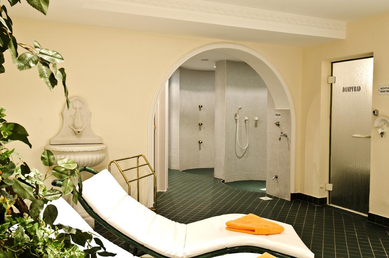 Hotel Garni Astoria イシュグル エクステリア 写真